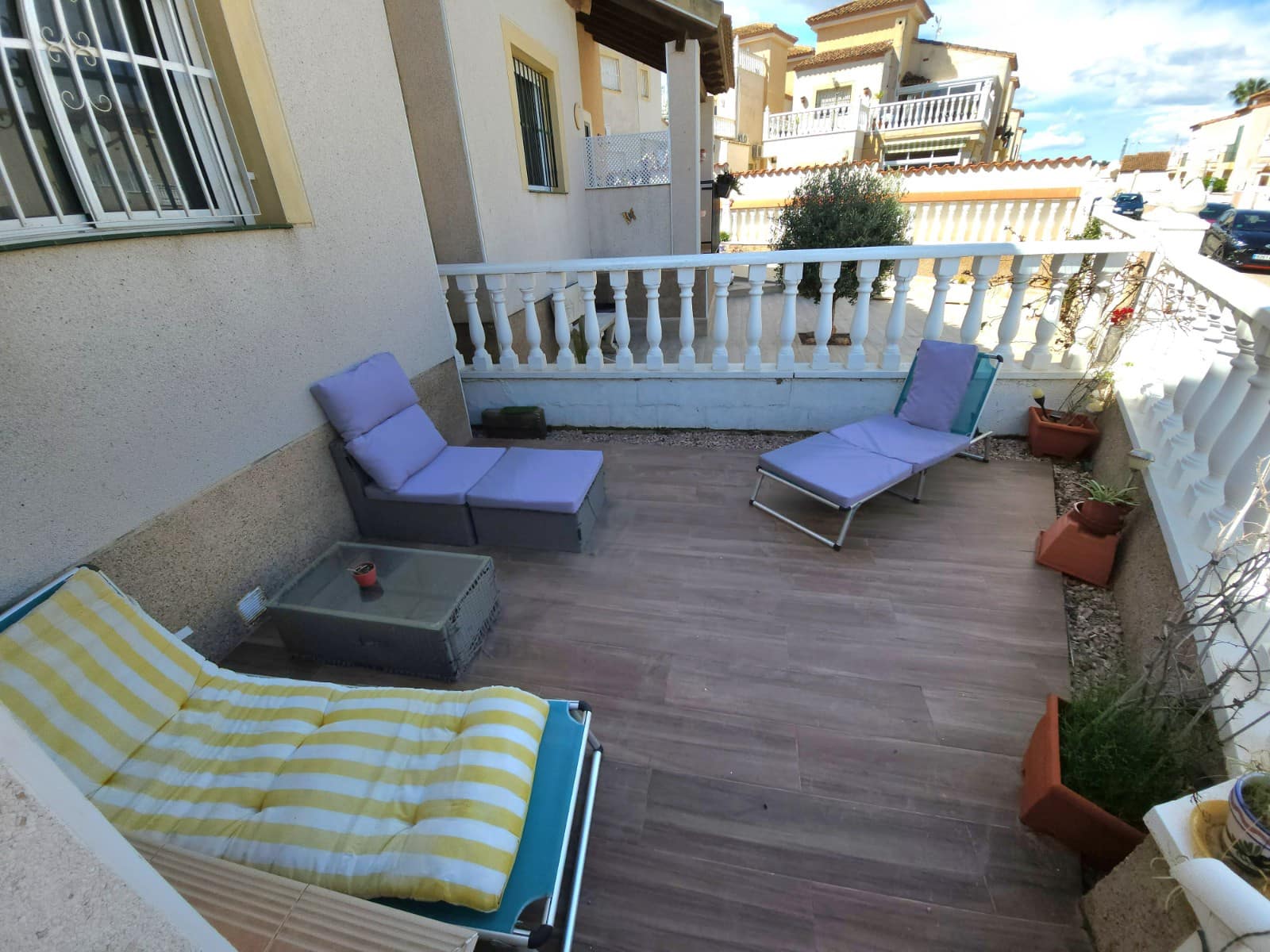 3 makuuhuone Paritalo myytävänä paikassa Algorfa mukana uima-altaan - 150 000 € (Ref: 9243596)