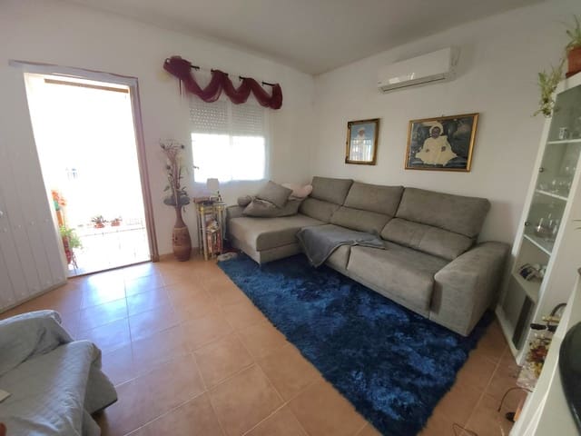 Pareado de 3 habitaciones en Algorfa en venta con piscina - 150.000 € (Ref: 9243596)