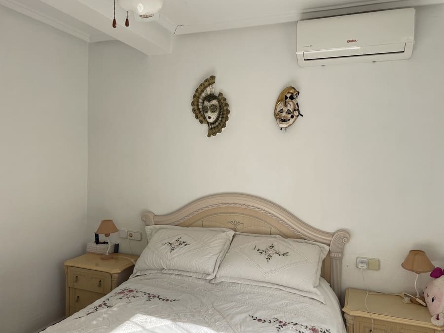 3 makuuhuone Omakotitalo myytävänä paikassa Ciudad Quesada mukana uima-altaan - 190 000 € (Ref: 9247762)