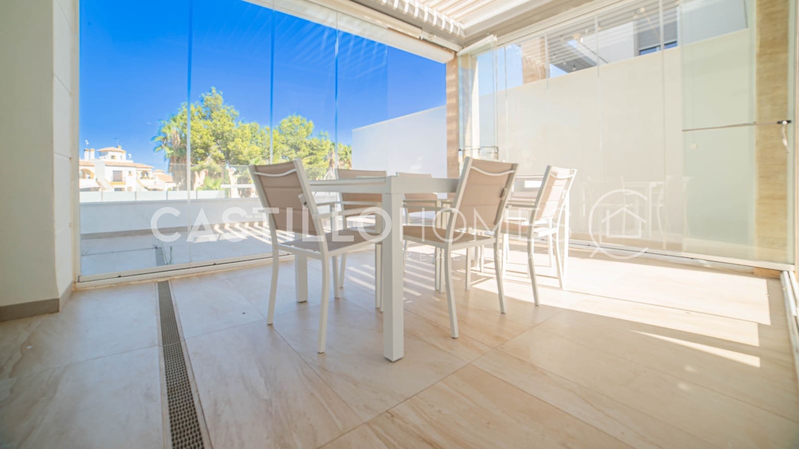 4 quarto Moradia para venda em Orihuela Costa com piscina - 499 900 € (Ref: 9258018)