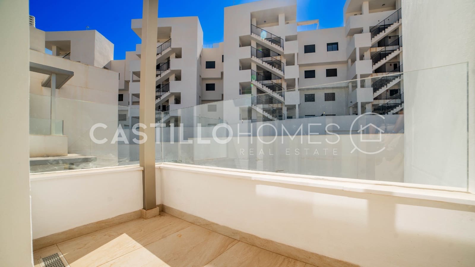 4 quarto Moradia para venda em Orihuela Costa com piscina - 499 900 € (Ref: 9258018)