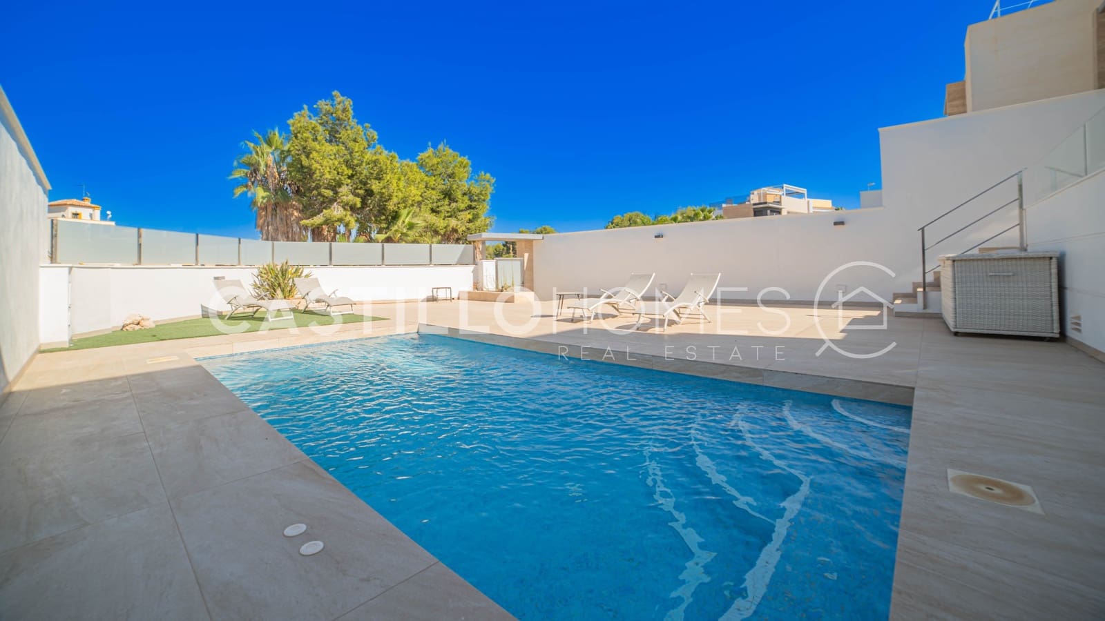 4 quarto Moradia para venda em Orihuela Costa com piscina - 499 900 € (Ref: 9258018)