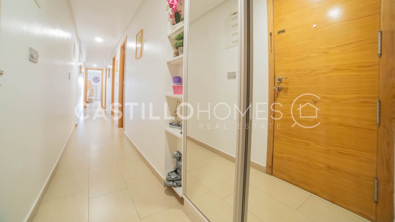 Apartamento de 3 habitaciones en Torrevieja en venta con garaje - 339.000 € (Ref: 9258022)