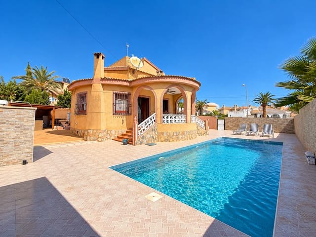 3 quarto Moradia para venda em Ciudad Quesada, Rojales com piscina garagem - 370 000 € (Ref: 9266530)