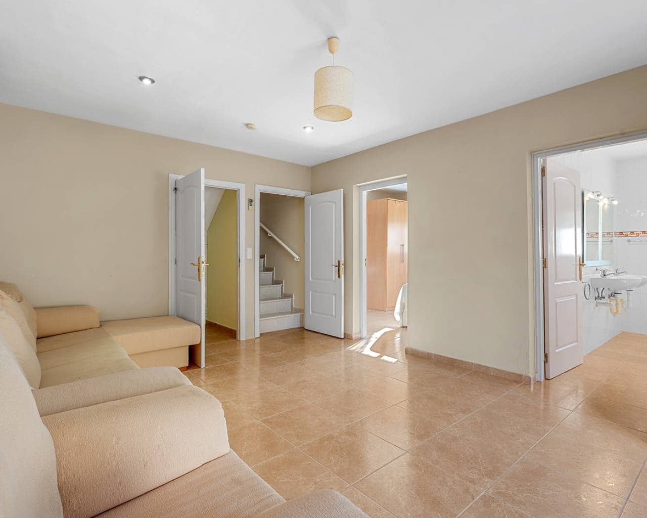 7 sypialnia Willa na sprzedaż w Ciudad Quesada z basenem garażem - 650 000 € (Ref: 9266531)