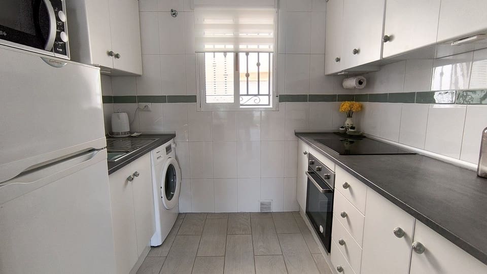 2 bedroom Apartment for sale in Entre Naranjos with pool - € 129,900 (Ref: 9266534)