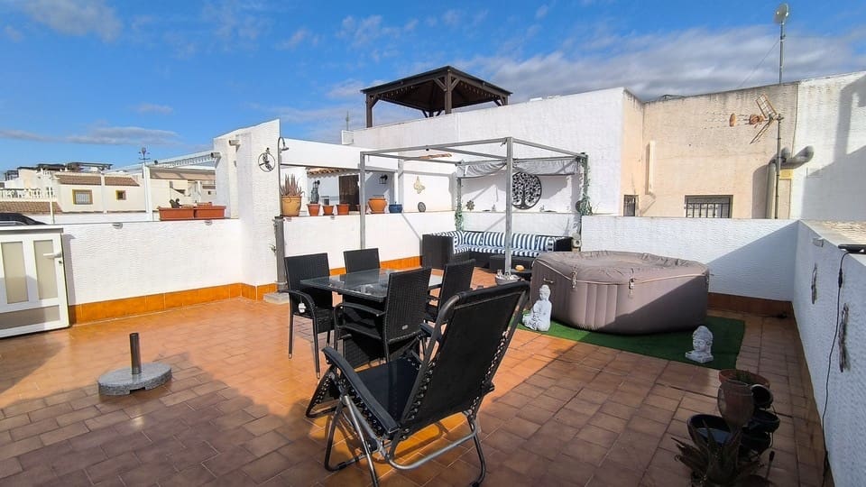 2 bedroom Apartment for sale in Entre Naranjos with pool - € 129,900 (Ref: 9266534)
