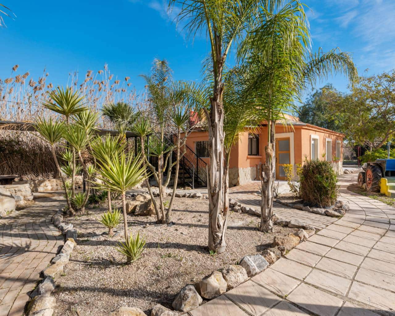 7 soveværelse Finca/Landehus til salg i Catral med swimmingpool - € 975.000 (Ref: 9266537)