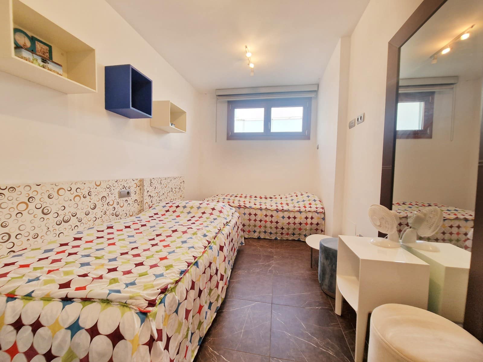 4 soveværelse Byhus til salg i Guardamar del Segura med swimmingpool garage - € 595.000 (Ref: 9270567)