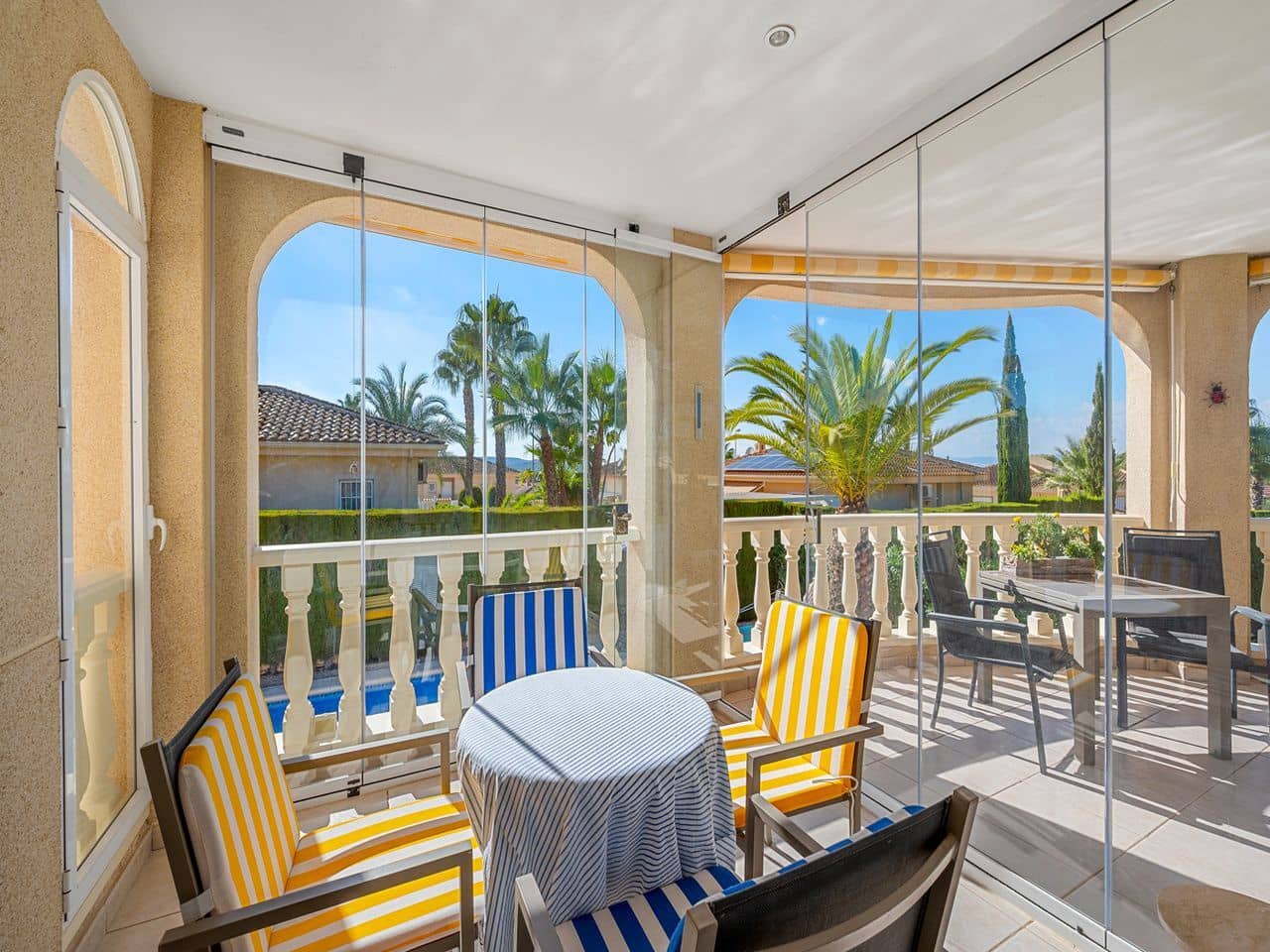 4 bedroom Villa for sale in Rojales with pool garage - € 420,000 (Ref: 9292220)