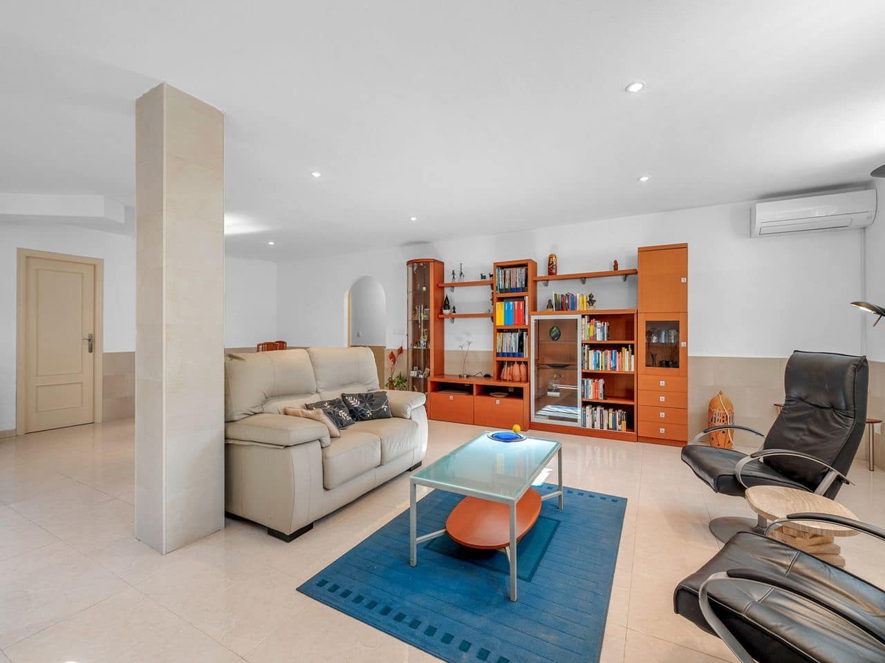 4 bedroom Villa for sale in Rojales with pool garage - € 420,000 (Ref: 9292220)