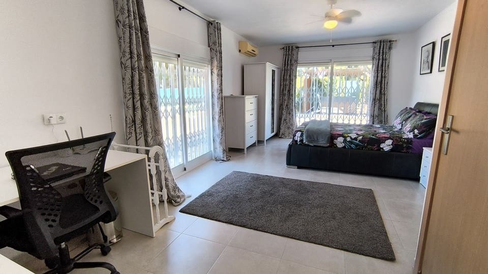 5 sypialnia Finka/Dom wiejski na sprzedaż w Benijofar z basenem - 475 000 € (Ref: 9292221)