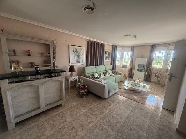 3 bedroom Villa for sale in Catral with pool - € 395,000 (Ref: 9292229)