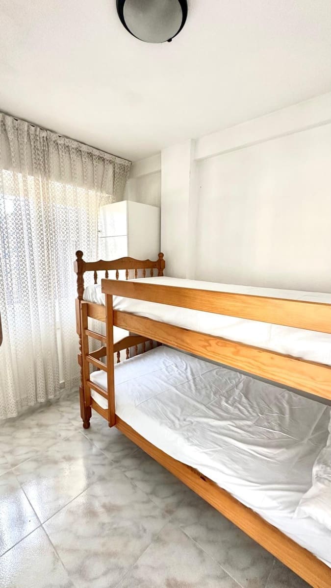 3 soverom Rekkehus til salgs i Torrevieja med svømmebasseng - € 179 000 (Ref: 9295985)