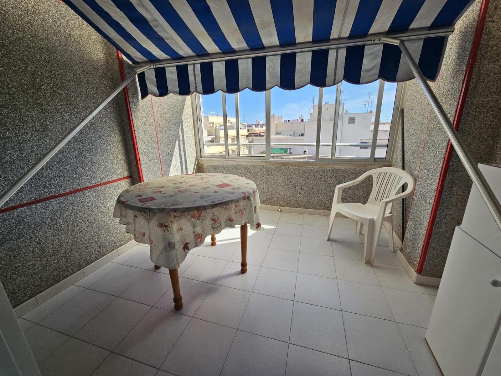 1 bedroom Apartment for sale in Torrevieja - € 131,000 (Ref: 9295992)