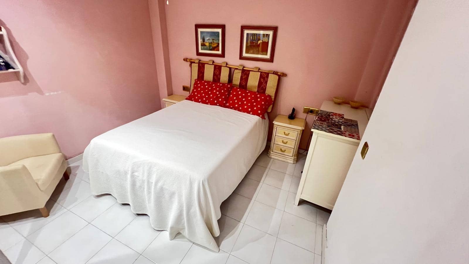 2 Zimmer Apartment zu verkaufen in Torrevieja - 139.900 € (Ref: 9295998)