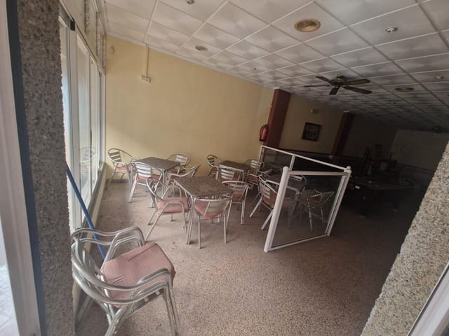 Local Comercial en Torrevieja en venta - 149.900 € (Ref: 9296003)