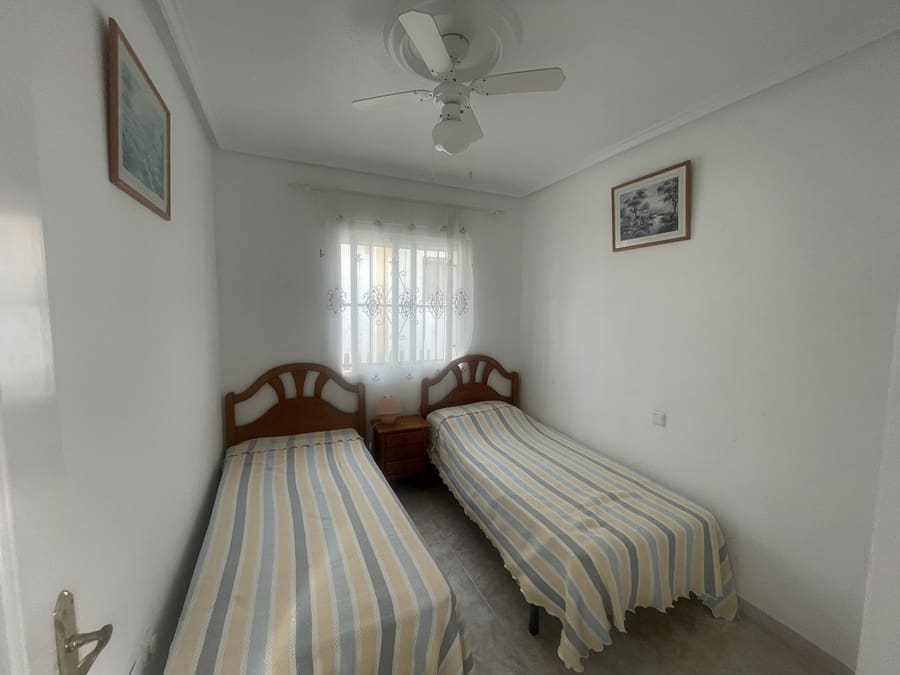 3 Zimmer Bungalow zu verkaufen in Ciudad Quesada mit Pool - 190.000 € (Ref: 9314652)