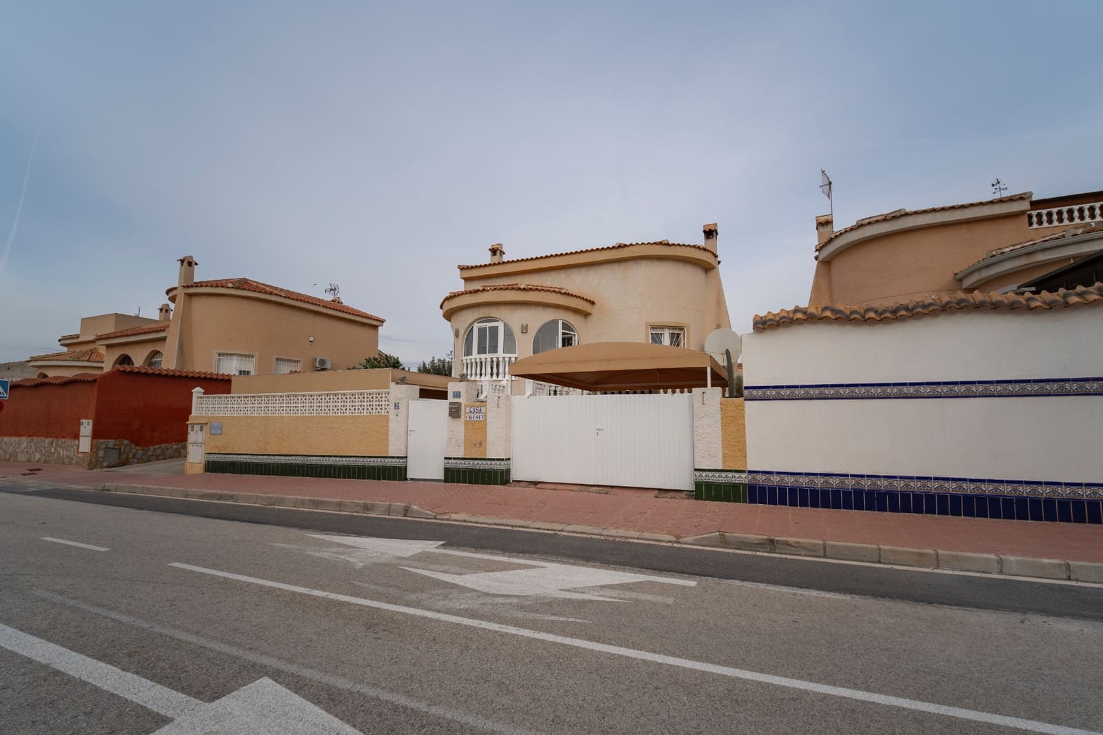 2 makuuhuone Huvila myytävänä paikassa Ciudad Quesada - 239 950 € (Ref: 9318055)