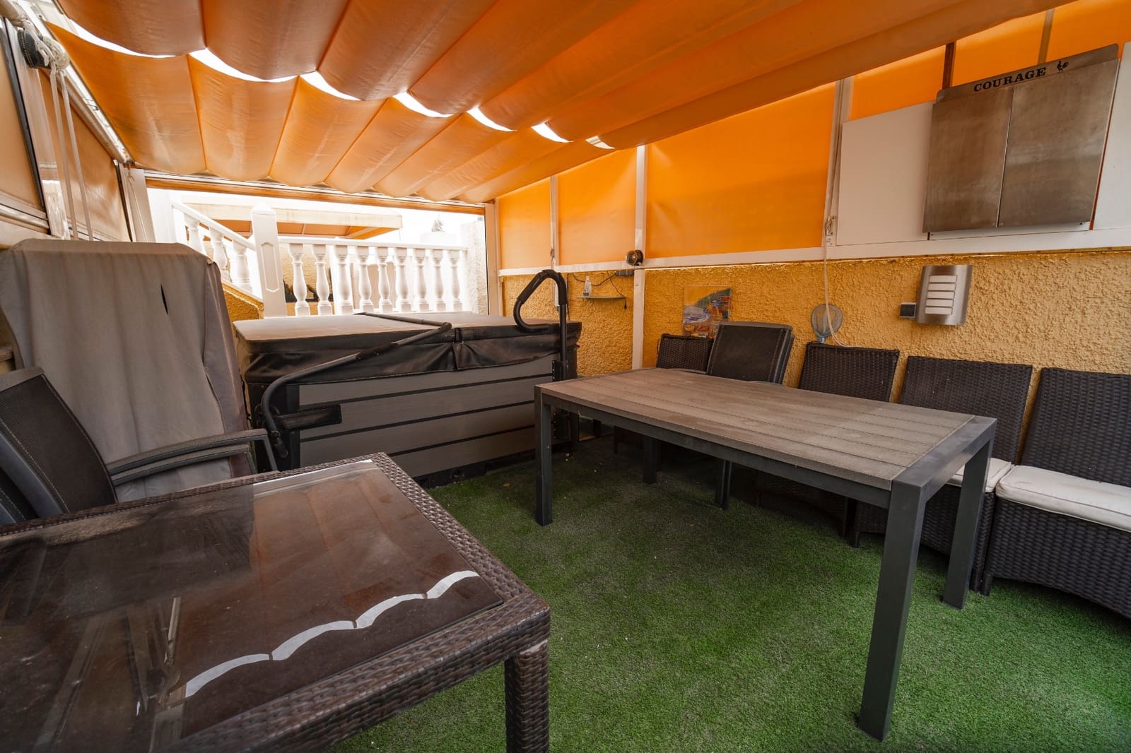 2 makuuhuone Huvila myytävänä paikassa Ciudad Quesada - 239 950 € (Ref: 9318055)