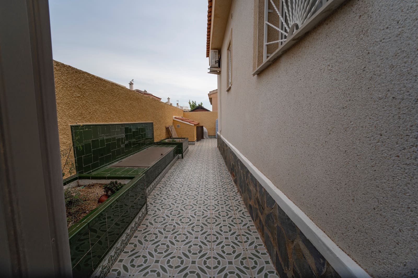 2 makuuhuone Huvila myytävänä paikassa Ciudad Quesada - 239 950 € (Ref: 9318055)