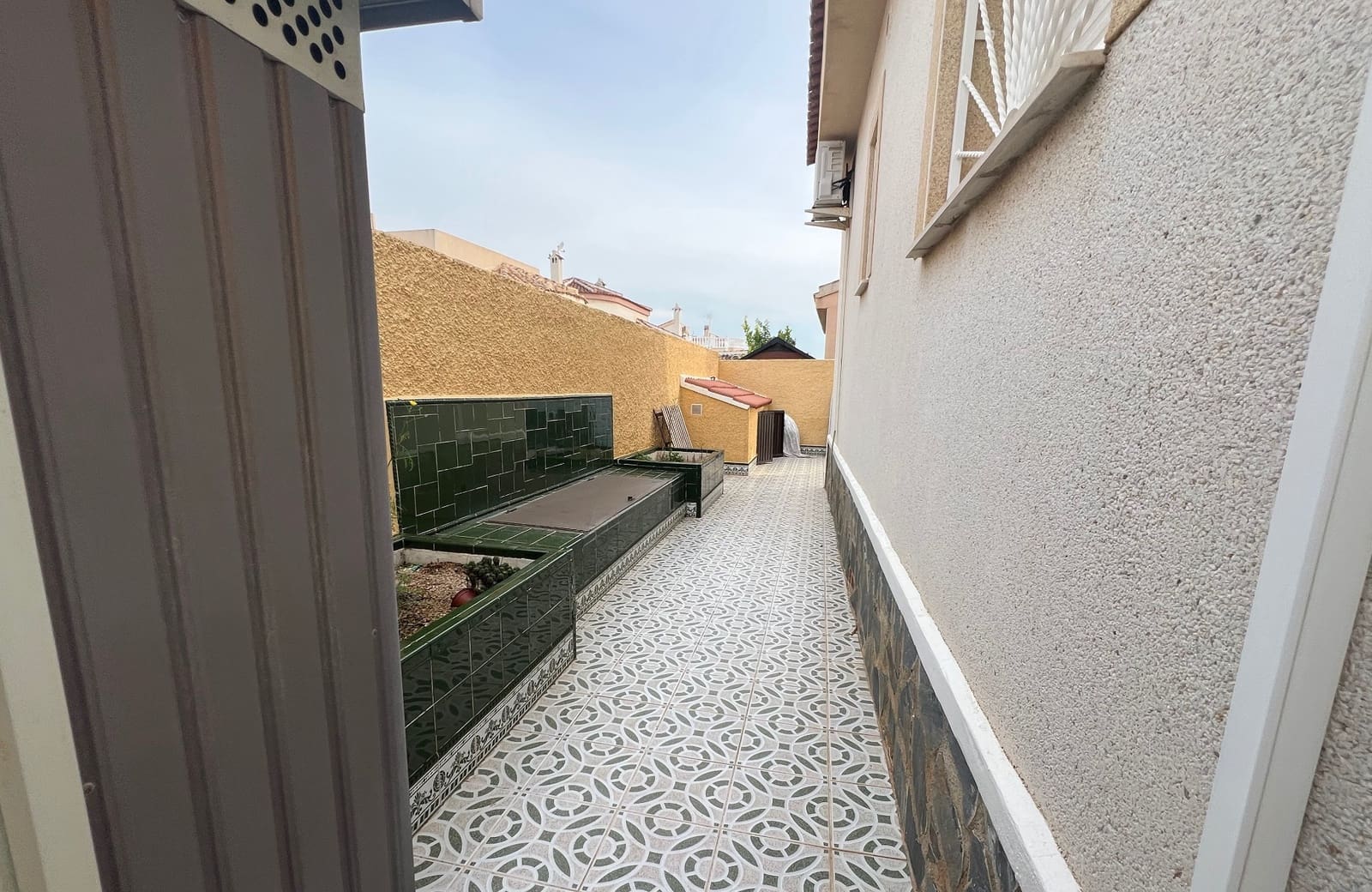 2 makuuhuone Huvila myytävänä paikassa Ciudad Quesada - 239 950 € (Ref: 9318055)