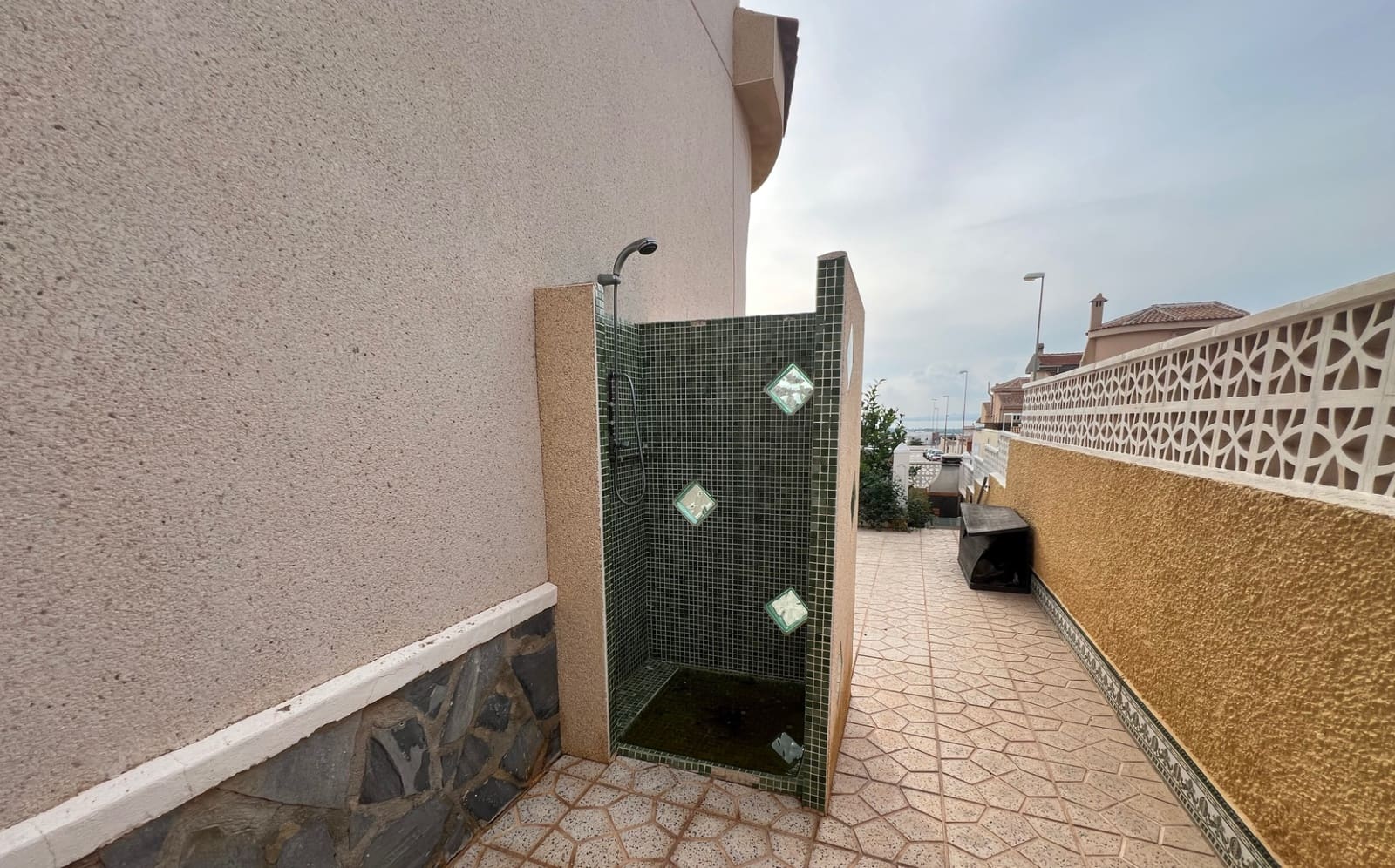 2 makuuhuone Huvila myytävänä paikassa Ciudad Quesada - 239 950 € (Ref: 9318055)