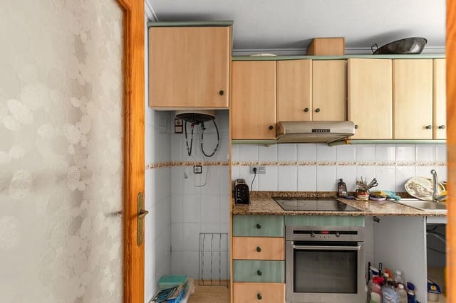 Apartamento de 3 habitaciones en Torrevieja en venta - 160.000 € (Ref: 9329778)