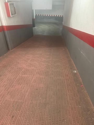 Garage til salg i Torrevieja - € 28.630 (Ref: 9329779)