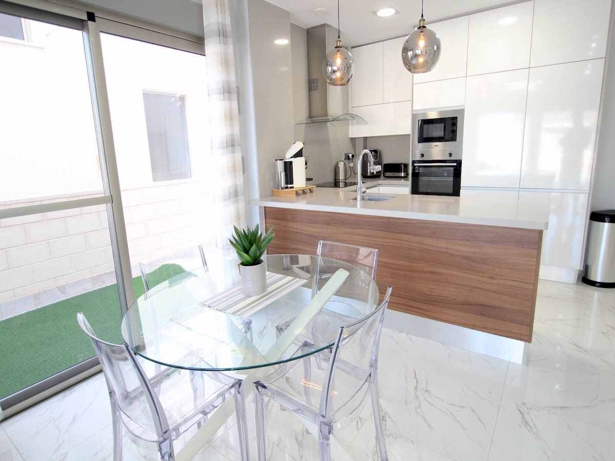 3 bedroom Villa for sale in Villamartin with pool - € 375,000 (Ref: 9337180)