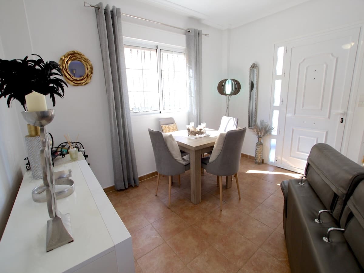 3 soverom Villa til salgs i El Raso - € 325 000 (Ref: 9337187)