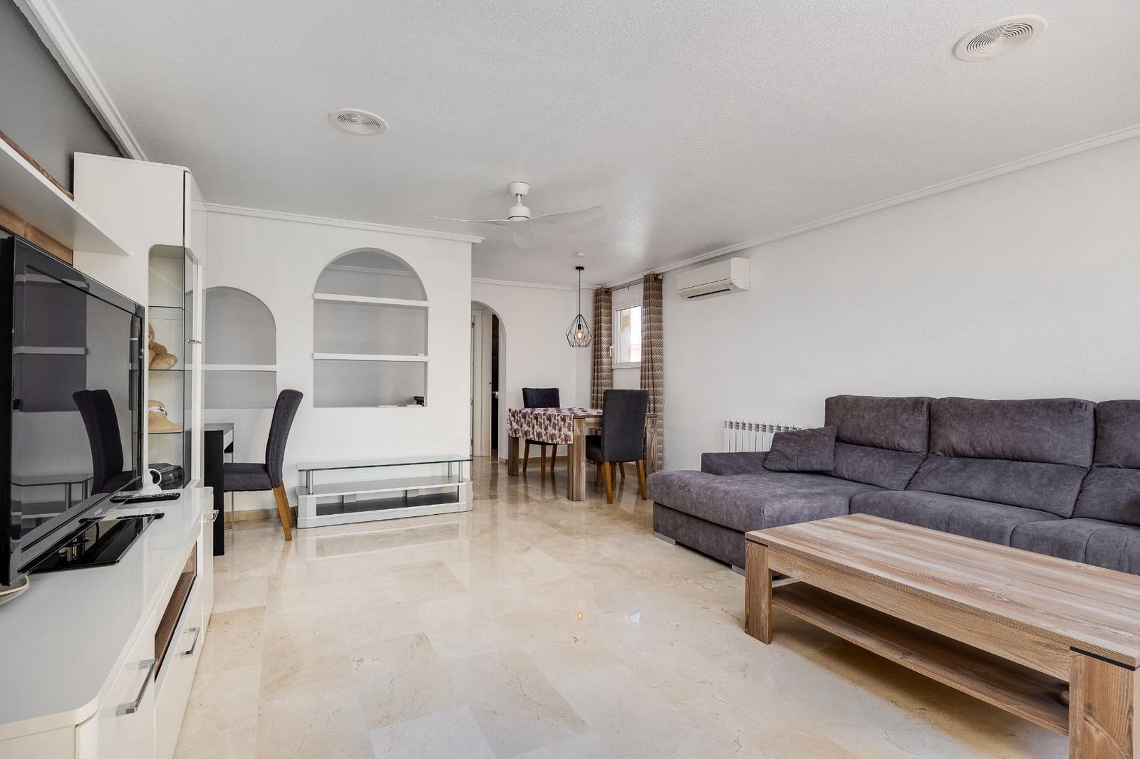 4 camera da letto Bungalow in vendita in Torrevieja - 289.000 € (Rif: 9341737)