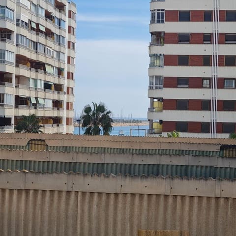 3 quarto Penthouse para venda em Torrevieja - 189 900 € (Ref: 9341740)