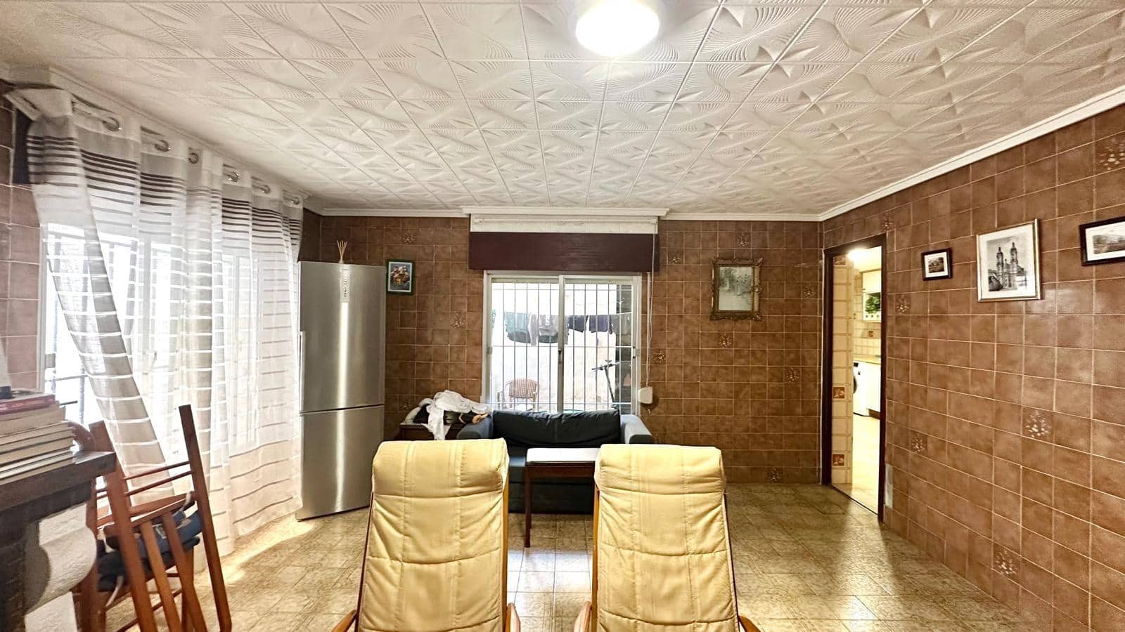 Casa de 4 habitaciones en Torrevieja en venta - 369.900 € (Ref: 9349803)