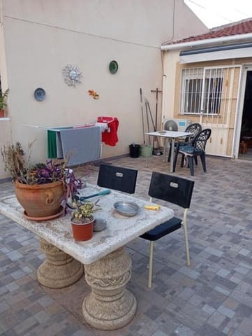 2 quarto Bungalow para venda em Torrevieja - 143 000 € (Ref: 9357974)