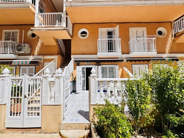 2 bedroom Townhouse for sale in La Mata, Torrevieja with pool - € 210,000 (Ref: 9360258)