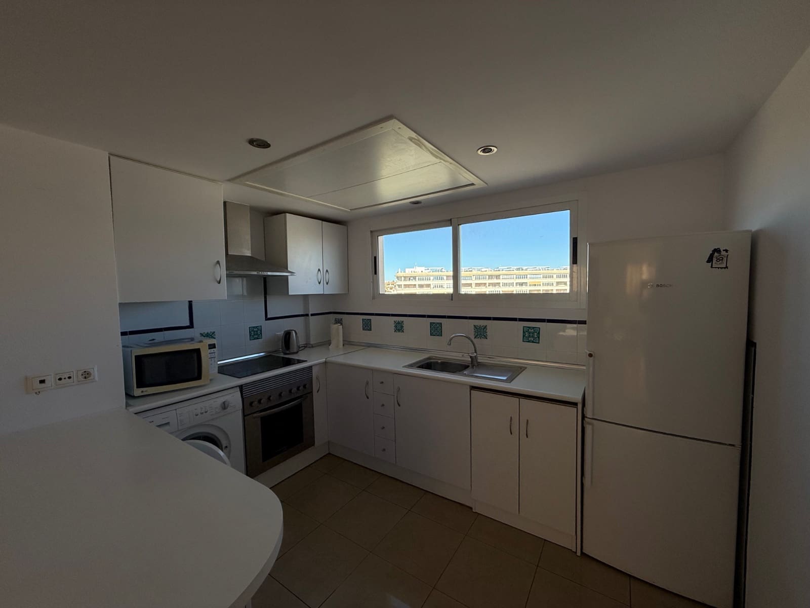 2 makuuhuone Kattohuoneisto myytävänä paikassa Orihuela Costa mukana uima-altaan 
autotalli - 204 000 € (Ref: 9360269)