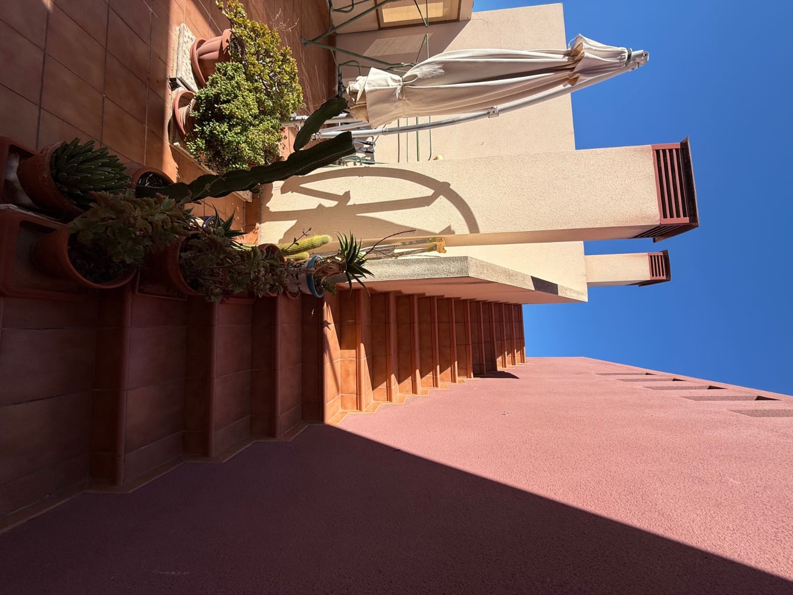 2 makuuhuone Kattohuoneisto myytävänä paikassa Orihuela Costa mukana uima-altaan 
autotalli - 204 000 € (Ref: 9360269)