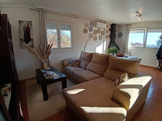 3 makuuhuone Huvila myytävänä paikassa Ciudad Quesada, Rojales mukana uima-altaan 
autotalli - 299 000 € (Ref: 9362837)