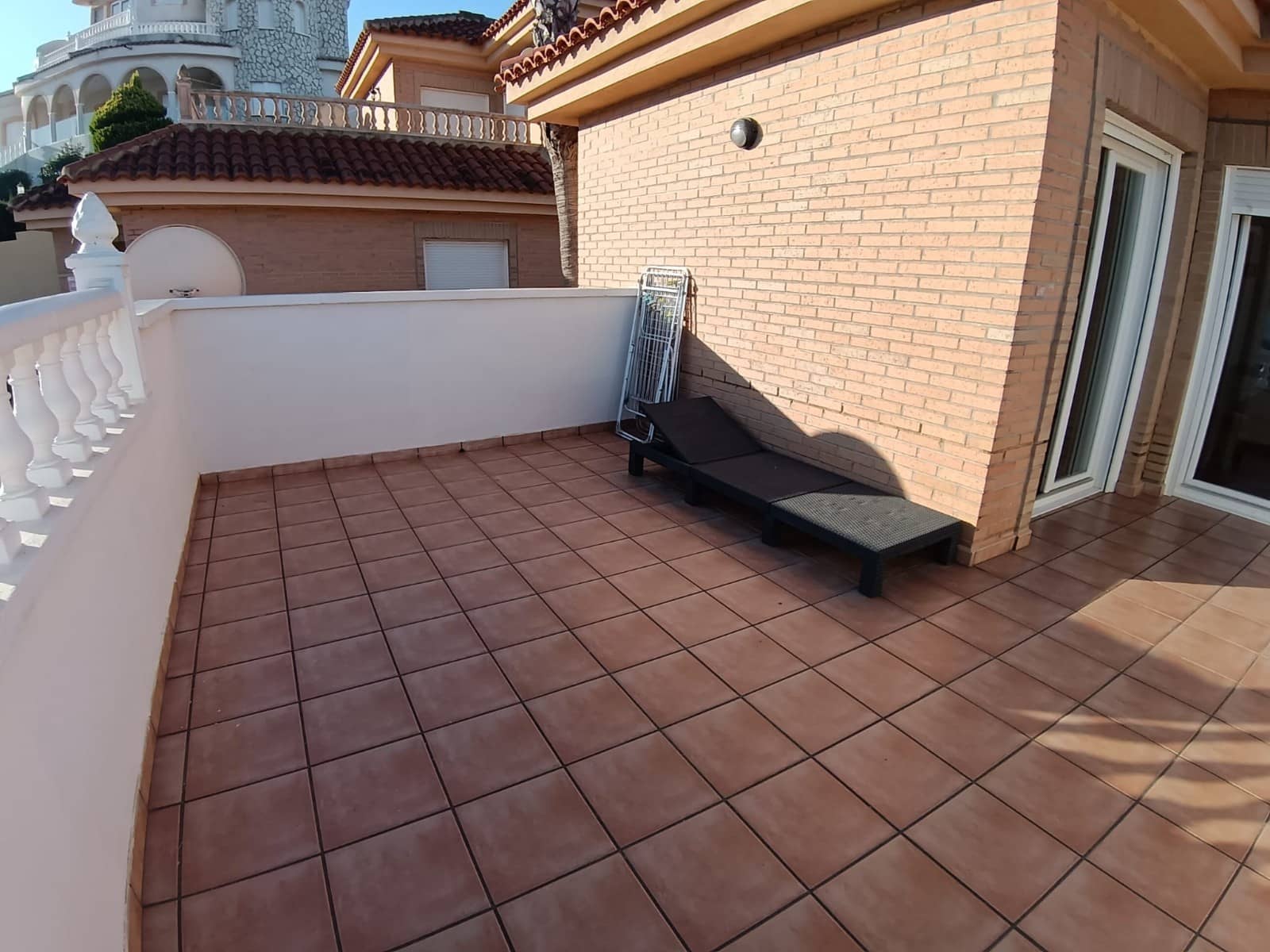 3 makuuhuone Huvila myytävänä paikassa Ciudad Quesada mukana uima-altaan 
autotalli - 299 000 € (Ref: 9362837)