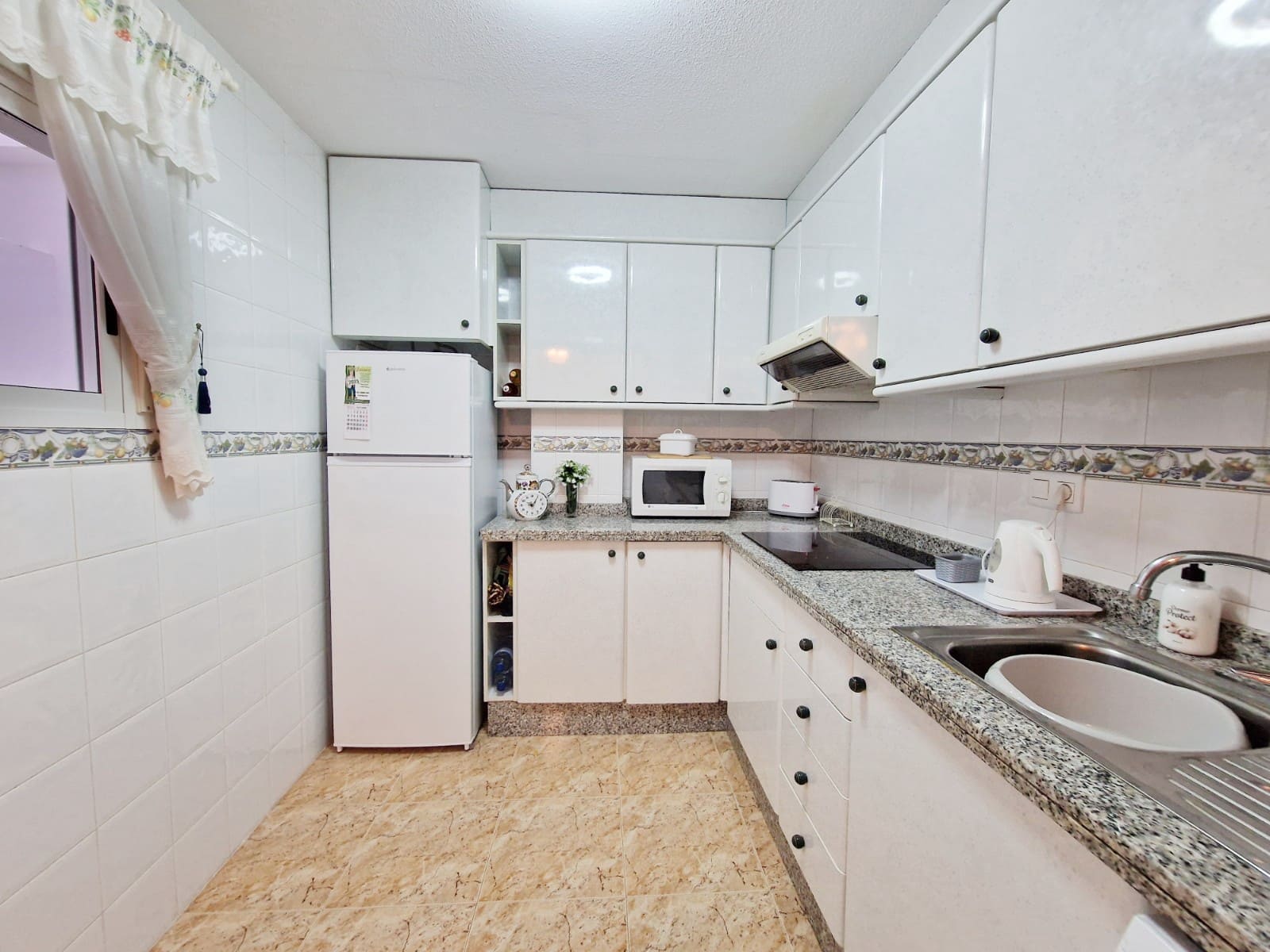 1 bedroom Apartment for sale in Guardamar del Segura - € 117,500 (Ref: 9369158)