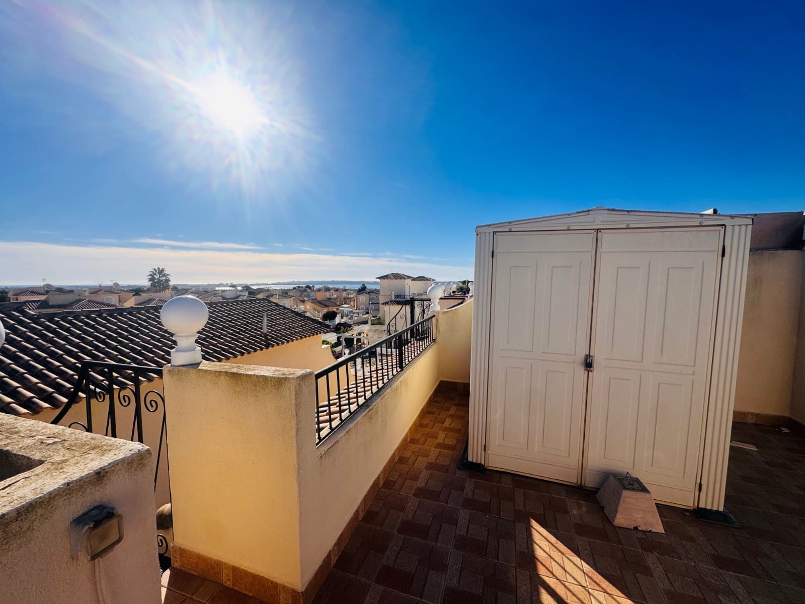 2 soveværelse Lejlighed til salg i Ciudad Quesada med swimmingpool - € 109.950 (Ref: 9372179)