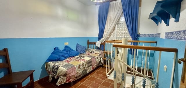 3 bedroom Townhouse for sale in Orihuela Costa, Orihuela with pool garage - € 220,000 (Ref: 9372189)