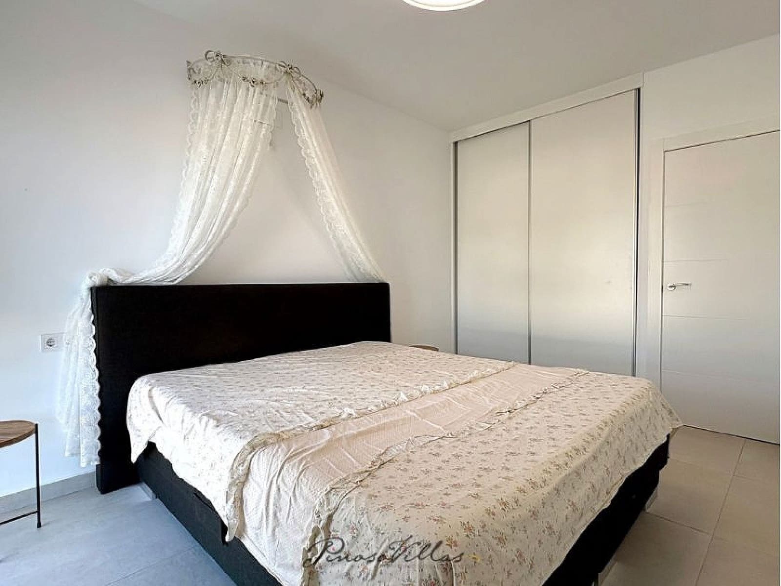 4 bedroom Villa for sale in Pinoso with pool - € 449,950 (Ref: 9377702)