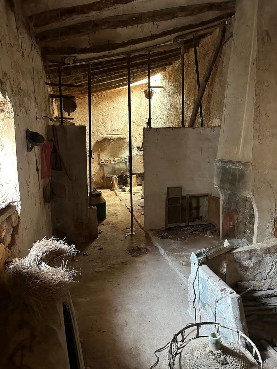 4 sovrum Hus till salu i Pinoso - 70 000 € (Ref: 9377705)