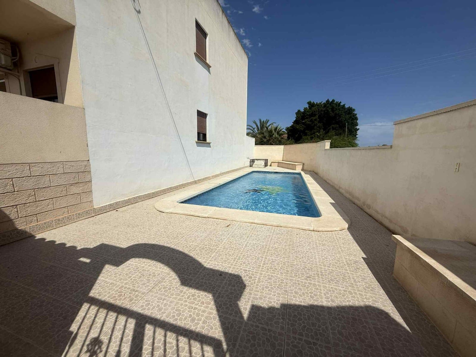 2 slaapkamer Appartement te koop in Daya Nueva met zwembad - € 115.000 (Ref: 9378539)