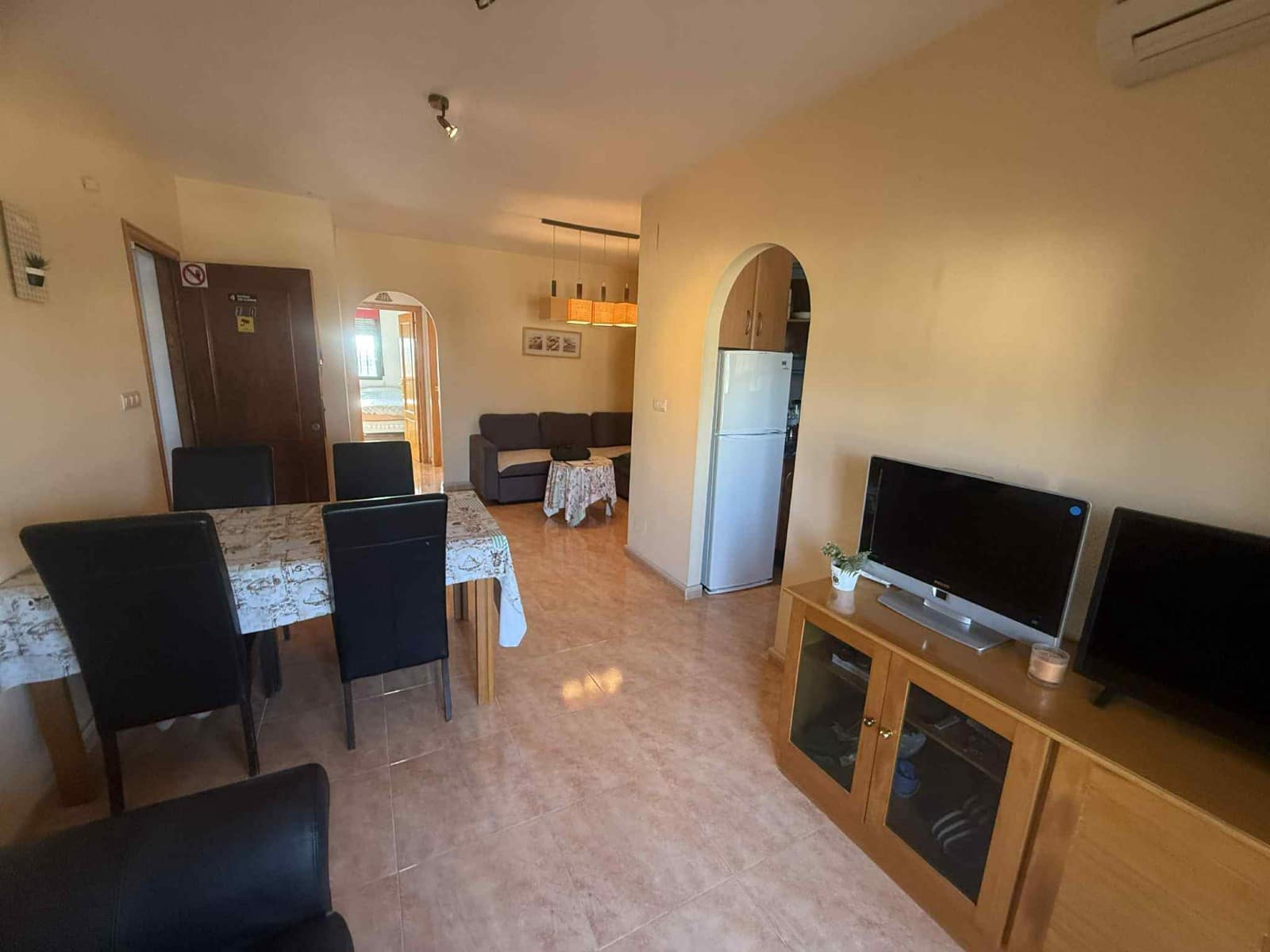 2 slaapkamer Appartement te koop in Daya Nueva met zwembad - € 115.000 (Ref: 9378539)