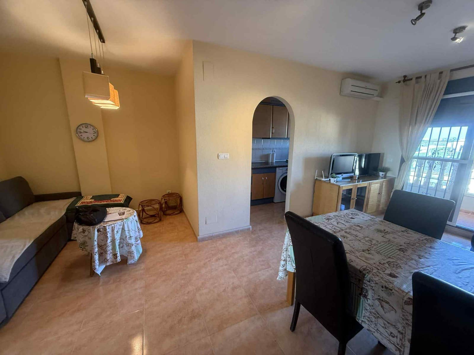 2 slaapkamer Appartement te koop in Daya Nueva met zwembad - € 115.000 (Ref: 9378539)