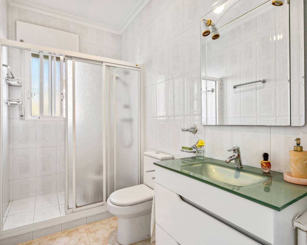 4 sypialnia Willa na sprzedaż w Ciudad Quesada z basenem garażem - 850 000 € (Ref: 9383230)