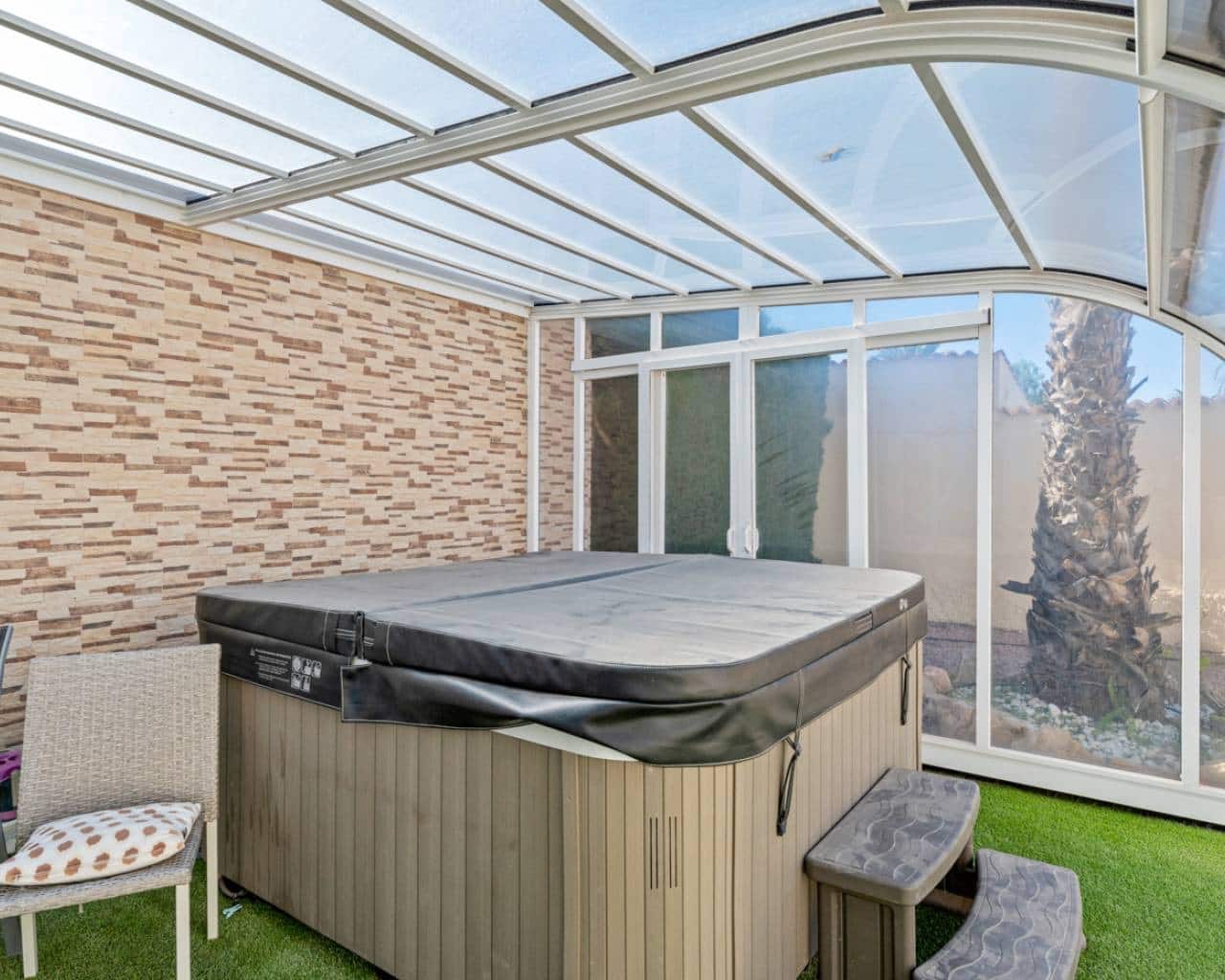 4 sypialnia Willa na sprzedaż w Ciudad Quesada z basenem garażem - 850 000 € (Ref: 9383230)